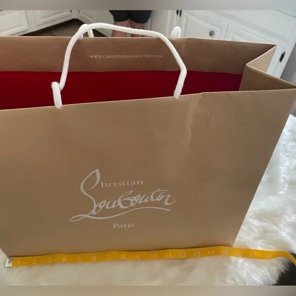 Christian Louboutin paper bag - Picture 1 of 4